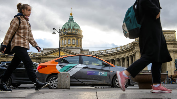 Каршеринг предлагают притормозить