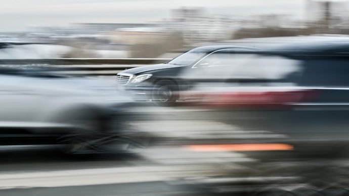 Mercedes-Benz вышел из-под контроля