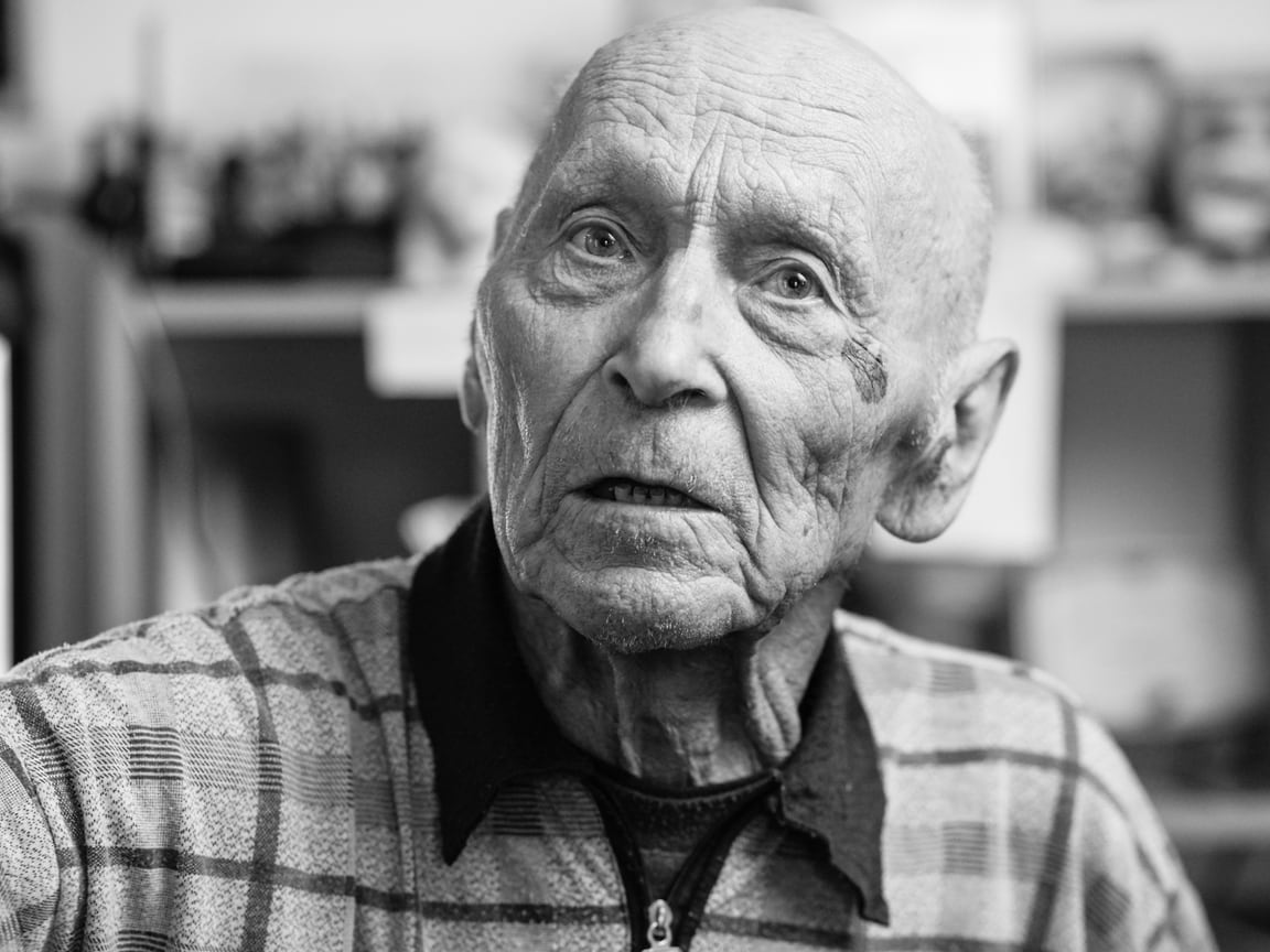 Евгений Павлович. Из серии «+/–90», Выставка Виктора Христенко «Я так вижу» 