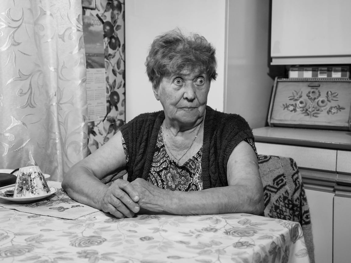 Людмила Алексеевна. Из серии «+/–90», Выставка Виктора Христенко «Я так вижу» 