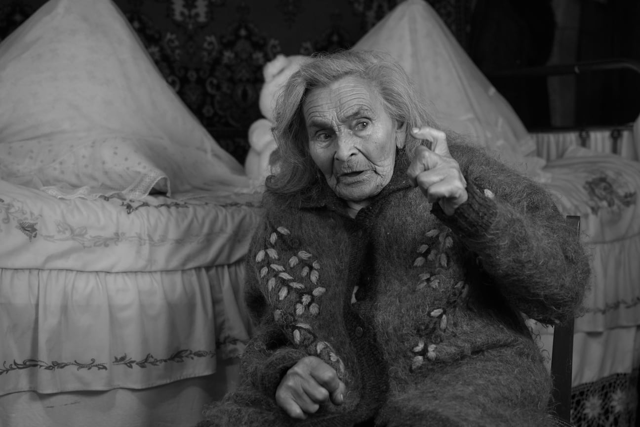  Тамара Федоровна. Из серии «+/—90», Выставка Виктора Христенко «Я так вижу» 