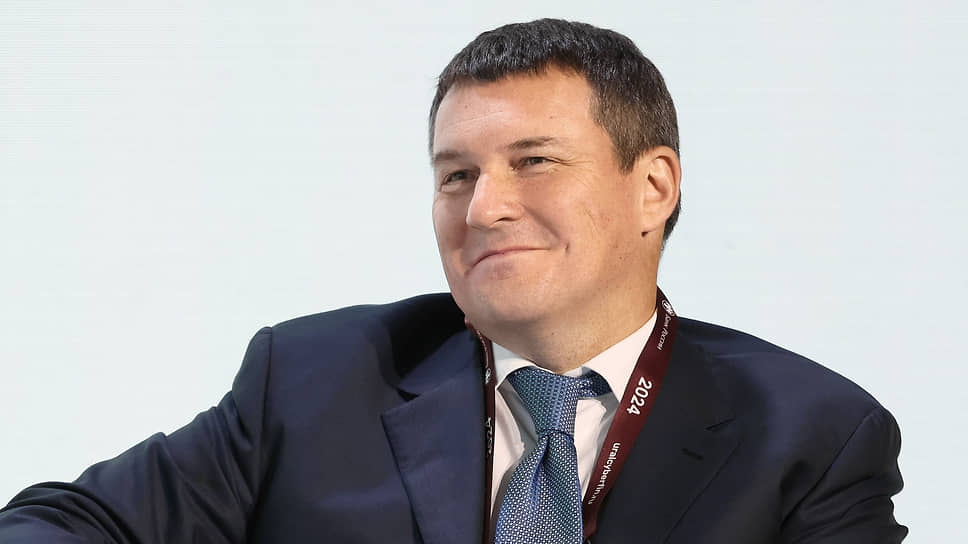  Заместитель председателя правления ПАО "Промсвязьбанк" Константин Басманов на панельной дискуссии "Противодействие кибермошенничеству: ключевые вызовы и решения" 