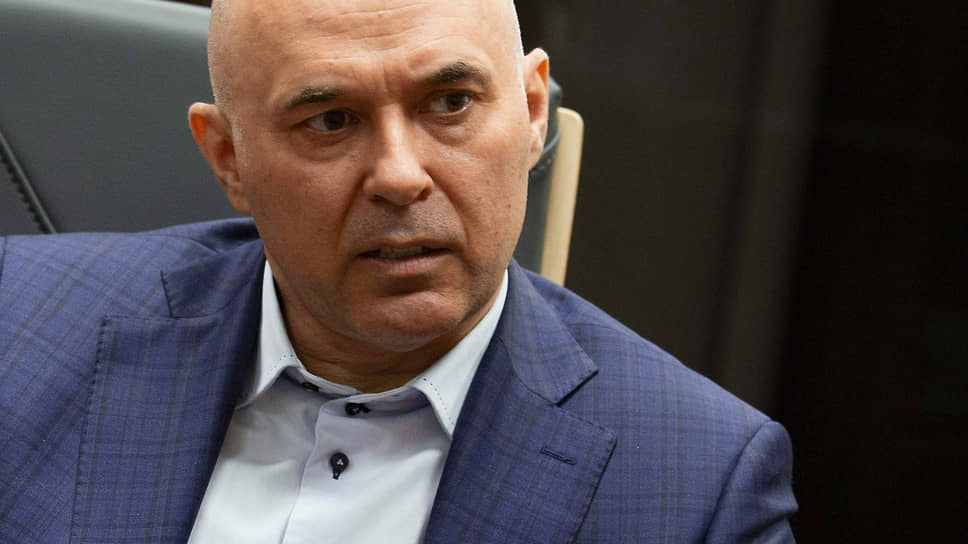 Господин Филатов покинул пост мэра по собственному желанию
