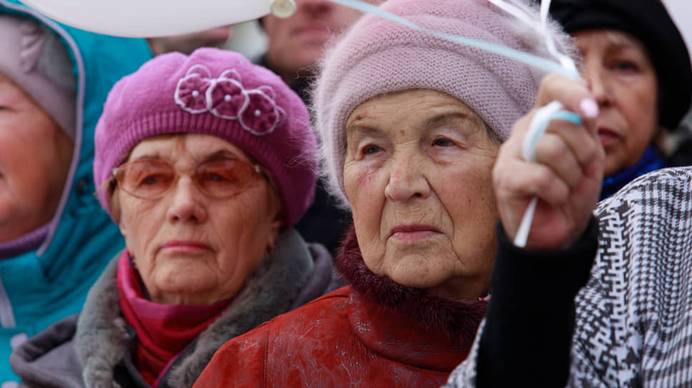 Митинг работников и ветеранов Уралвагонзавода (УВЗ)