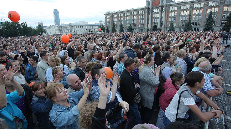 Фестиваль Ural Music Night прошел в Екатеринбурге на 115 площадках в ночь с 29 на 30 июня. 