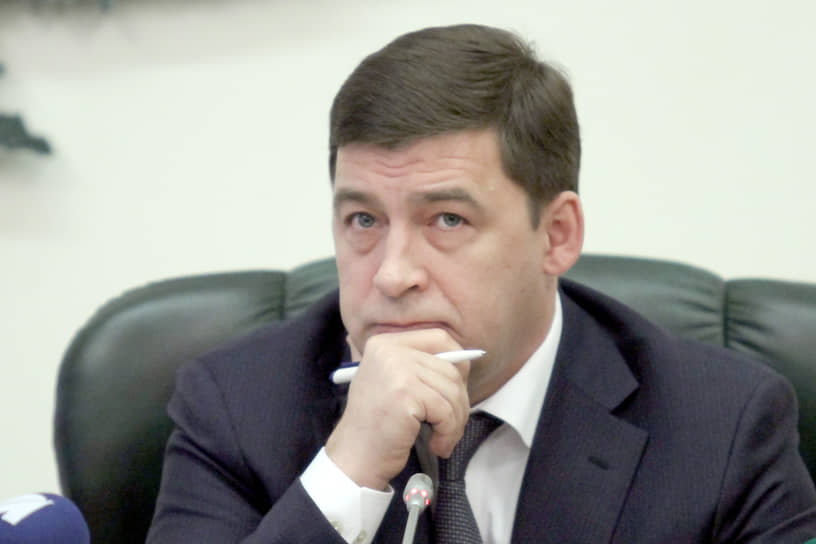 С 6 сентября 2011 года по 14 мая 2012 года уральским полпредом был Евгений Куйвашев. Позже он возглавил Свердловскую область 