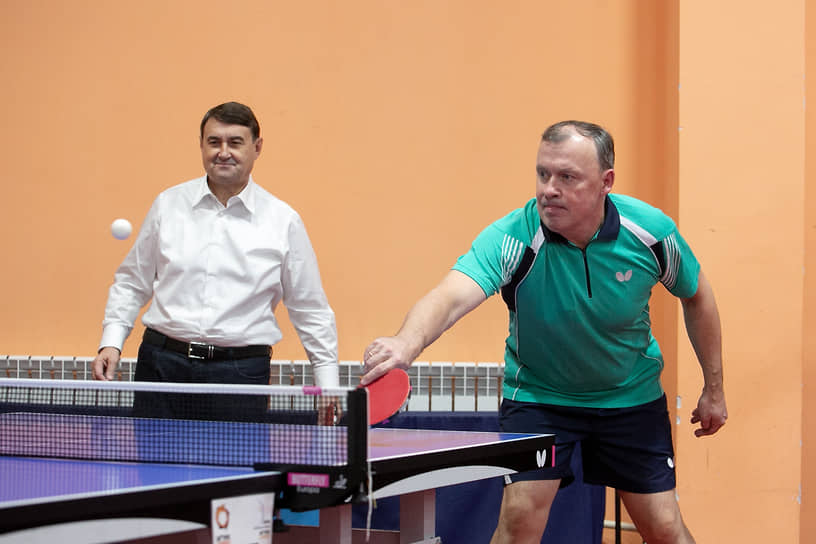 Помощник президента Игорь Левитин (слева) и мэр Екатеринбурга Алексей Орлов