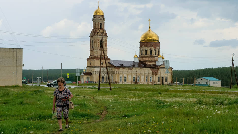 Церковь Архангела Михаила в селе Маминское
