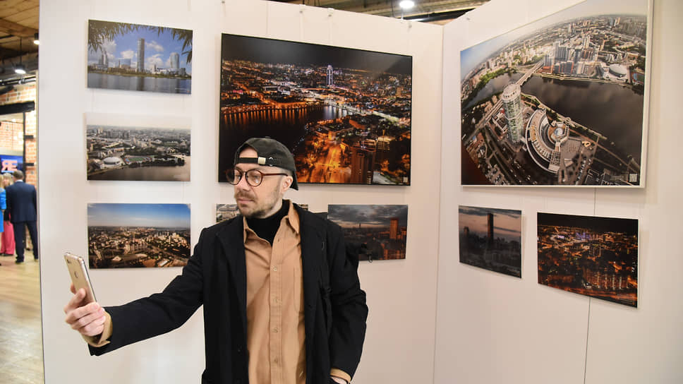 Открытие персональной фотовыставки «День и ночь» Евгении Яблонской в креативном кластере «Домна» 