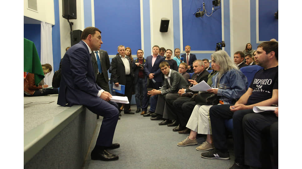Губернатор Евгений Куйвашев после праймериз "Единой России" в ЦК "Урал". 2017 год