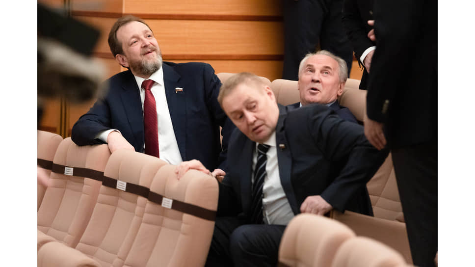 Депутаты Госдумы Андрей Кузнецов и Андрей Альшевских 