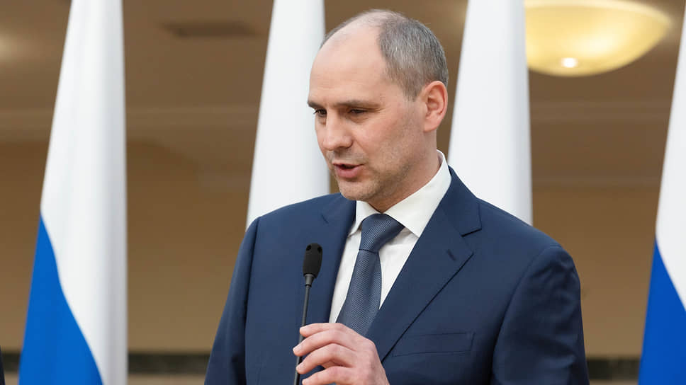 Временно исполняющий обязанности губернатора Свердловской области  Денис Паслер 