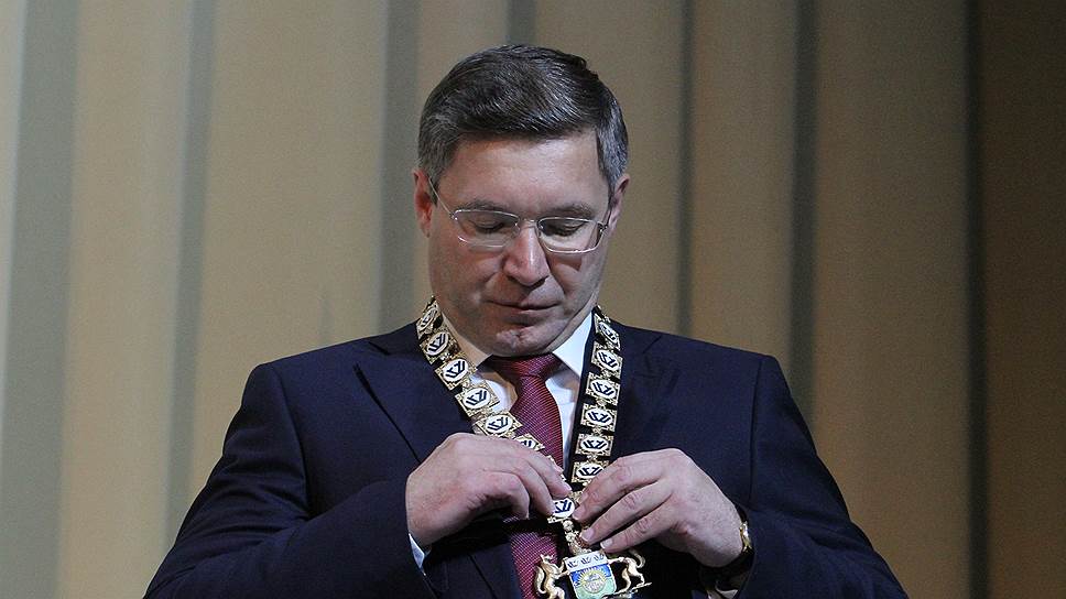 Губернатор Тюменской области Владимир Якушев получил от президента кредит доверия и право переизбраться на год раньше 