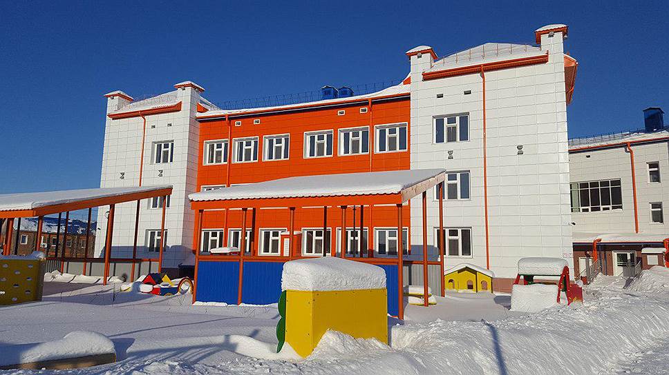 Что Ямал строит