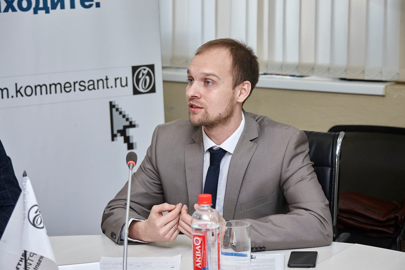 Дмитрий Кузнецов 