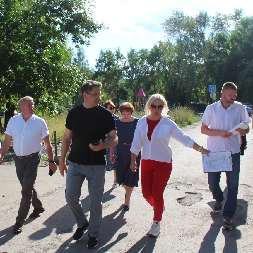 Одним из приоритетных направлений в работе с самого начала Олег Бекмеметьев выбрал оптимизация состава администрации. В муниципалитете сократили количество управлений и чиновников 