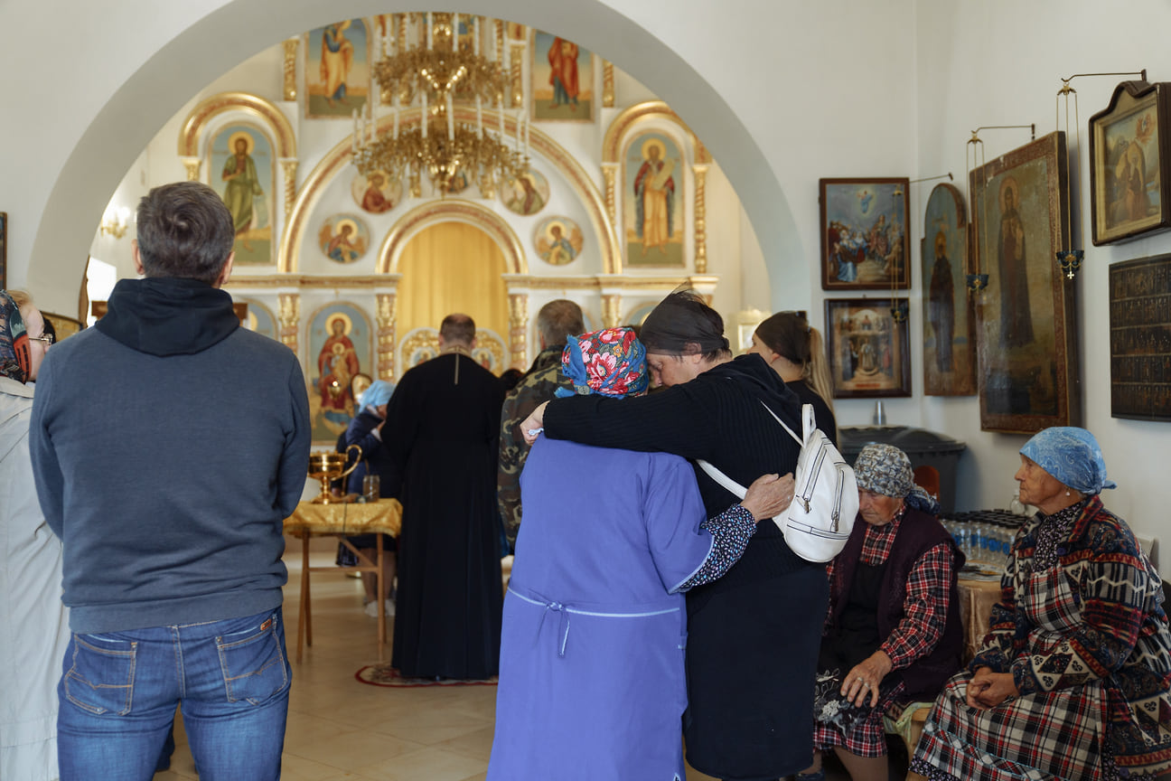 Прощание с участницей коллектива "Бабушки из Бураново" Екатериной Шкляевой