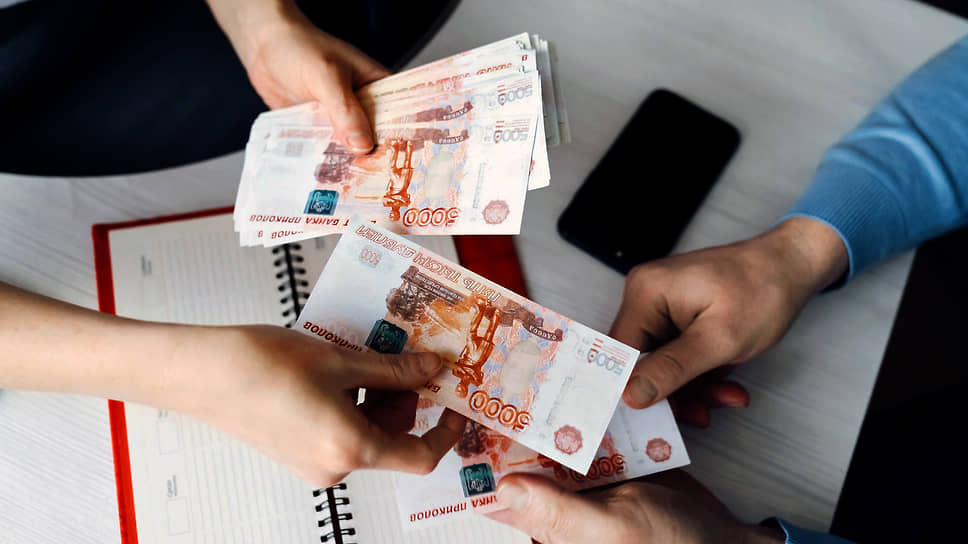 Средняя зарплата в Татарстане достигла 70,3 тыс. руб. 