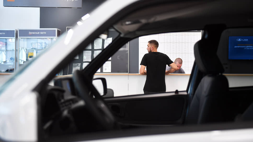 В Татарстане продажи новых автомобилей снизились на 30% 