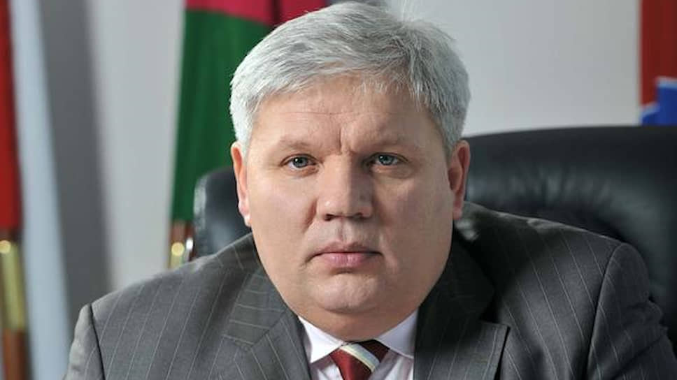 Владимира Зверева признали виновным по трем уголовным статьям 