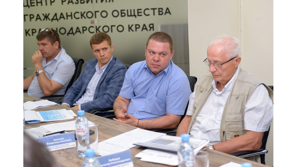 Директор департамента транспорта и дорожного хозяйства администрации Краснодара Владимир Архипов сообщил об этапах реализации стратегии развития транспортной системы города