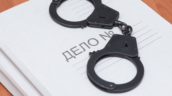 Приговор изменению подлежит