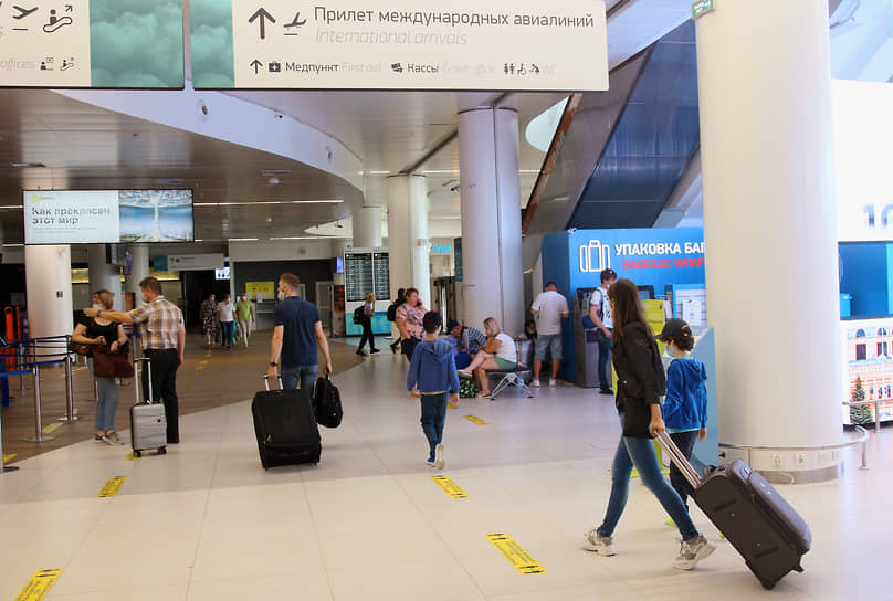 Пассажиры стали больше летать из Чкалова