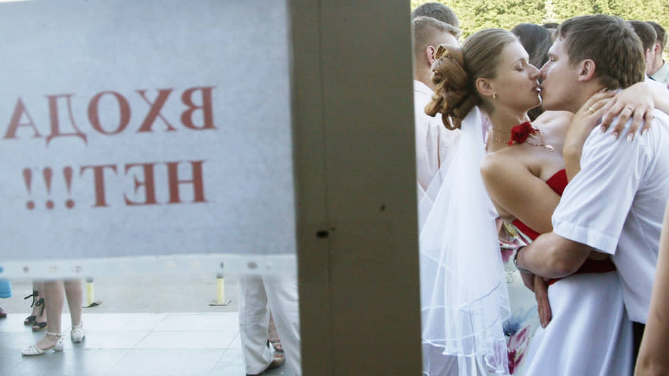 Депутаты нижегородского заксобрания не хотят финансово поддерживать студенческие семьи с детьми 