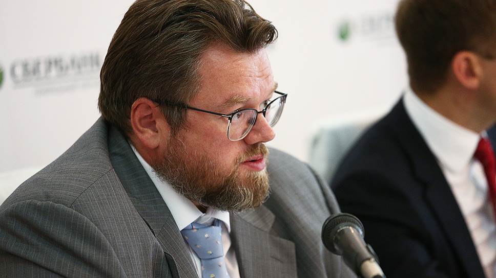 Партнер, руководитель Группы по оказанию услуг по финансированию бизнеса, отдела инвестиций и рынков капитала КПМГ Степан Светанков 