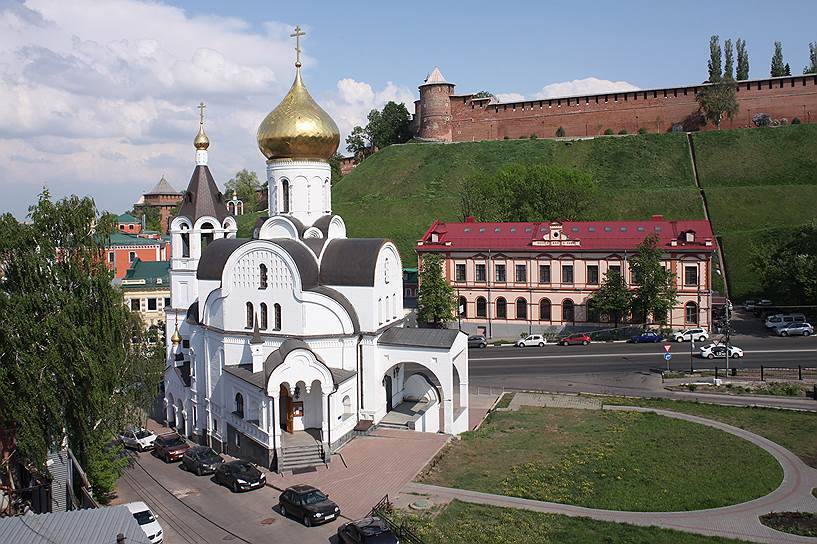 На одной из пресс-конференций митрополит Нижегородский и Арзамасский Георгий сообщил, что в Нижнем Новгороде недостаточно храмов. По его мнению, на каждые 10 тыс. населения должна приходиться одна церковь. С учетом того, что в Нижнем Новгороде около 60 храмов, их количество может увеличиться вдвое