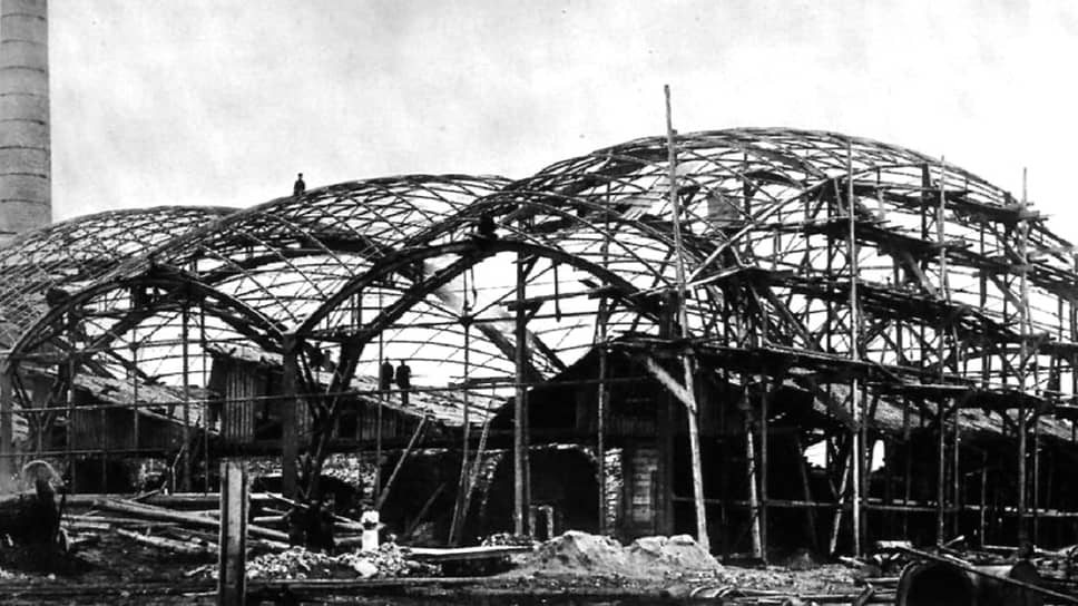 Сетчатая оболочка промышленного цеха, 1898 г. Выкса, территория металлургического завода ОМК