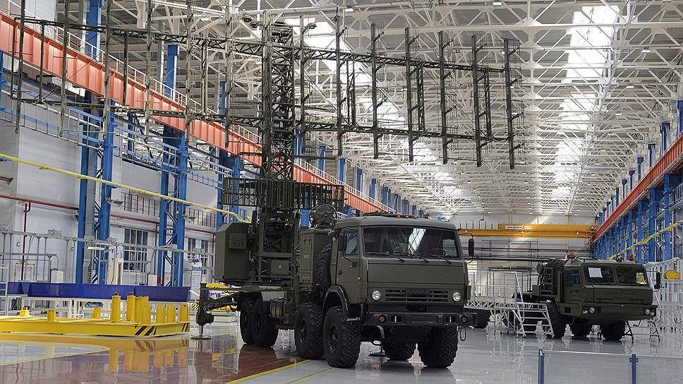 Промышленность открыла второй фронт