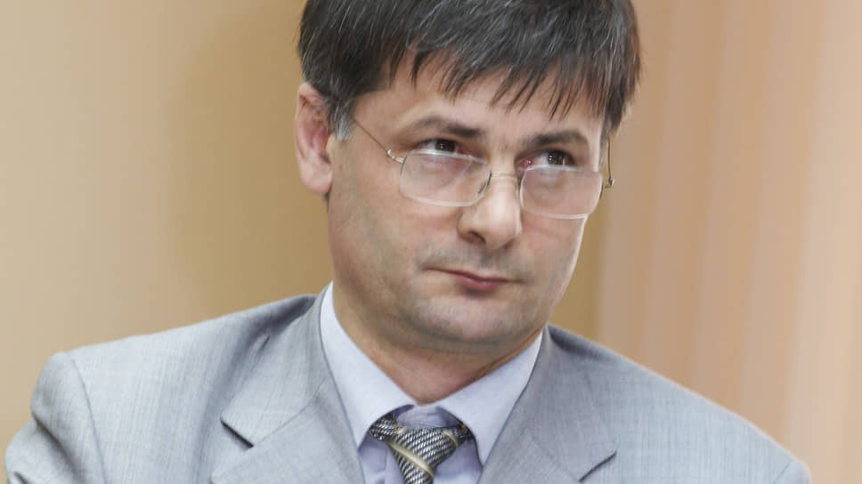 Разим Абасов 