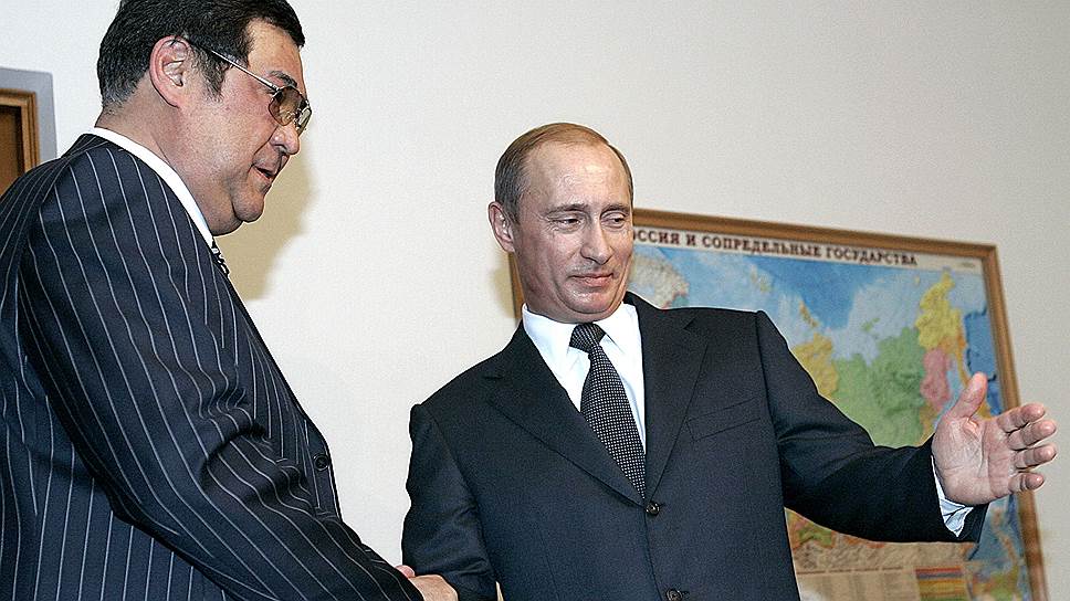 Владимир Путин и Аман Тулеев во время встречи в президентской резиденции «Бочаров ручей», 2005 год.