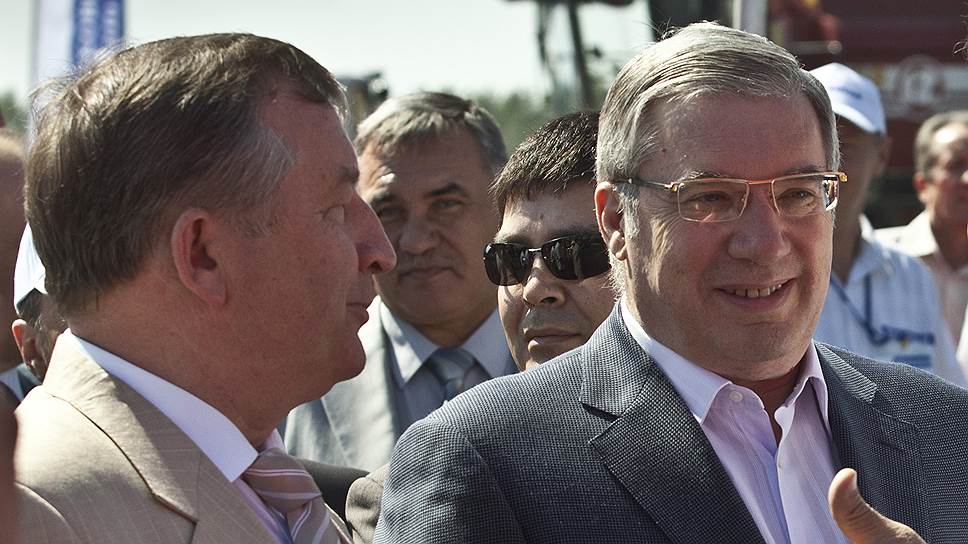 Александр Карлин и Виктор Толоконский на форуме «День сибирского поля»