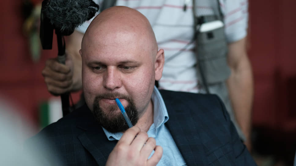 Генеральный директор агентства недвижимости «Республика» и публицист Дмитрий Холявченко («Яблоко») 