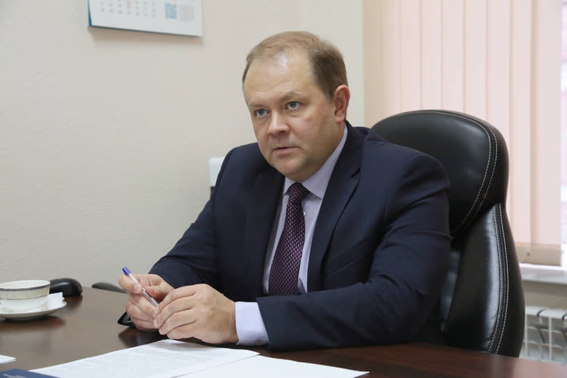 Павел Новоселов