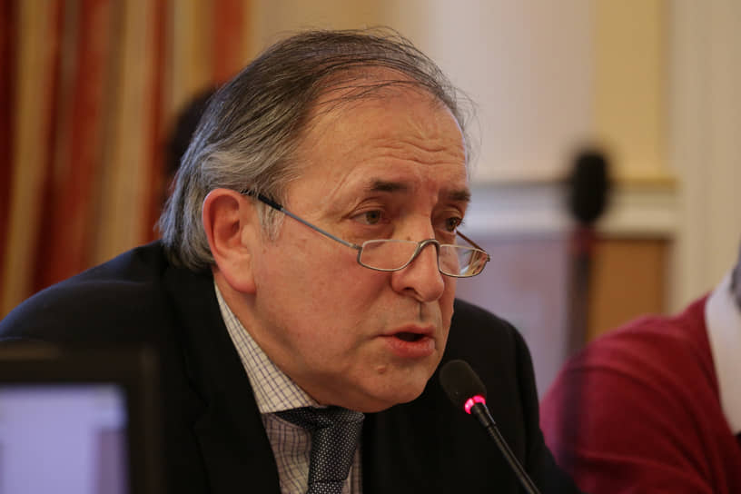 Андрей Колесников. 
