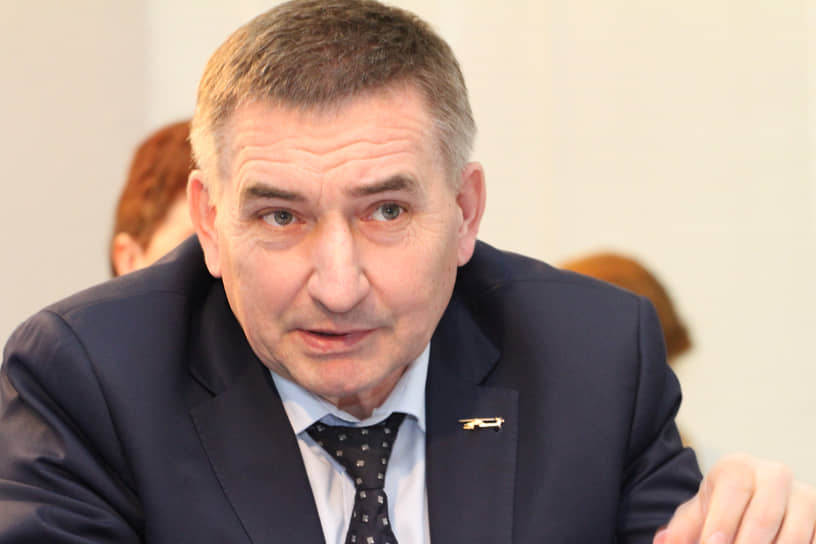 Знаковые кадровые перестановки происходили в основном на крупных машиностроительных предприятиях, выполняющих гособоронзаказ. Так, в АО «Редуктор ПМ» руководители менялись дважды. Сначала должность гендиректора завода покинул пермяк Андрей Белоусов (на фото), руководивший предприятием с 2022 года. Его на этом посту сменил Александр Попов, продержавшись в должности чуть больше четырех месяцев. Затем гендиректором был назначен экс-гендиректор ПАО «НПО “Искра”» Сергей Юрасов