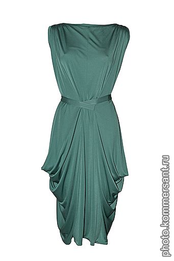 18 Платье из триацетата Yves Saint Laurent «Элемент роскоши», 52 270 руб.