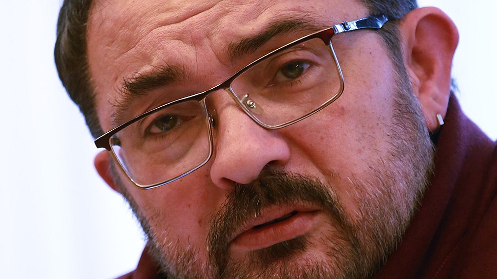 Культурная контрреволюция В прошлом году Пермь покинул один из основателей и идеологов культурной революции Марат Гельман. В июне 2013 года минкульт расторг контракт с галеристом, который возглавлял музей современного искусства PERMM. Он был создан в 2008 году по инициативе Марата Гельмана и экс-сенатора Сергея Гордеева. Первой экспозицией стала выставка «Русское бедное». С 2009 года в музее PERMM состоялись выставки Александра Бродского, Валерия Кошлякова, Александра Слюсарева, групп «AES+F», «Синие носы», «Евангельский проект» Дмитрия Врубеля и Виктории Тимофеевой, кураторские проекты «ЯКЩО» и другие 