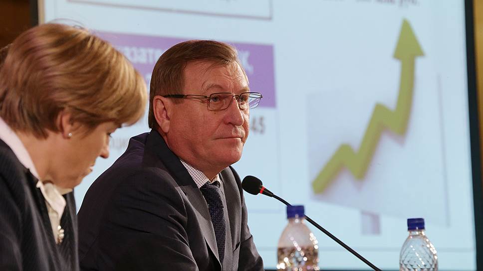 Краевые власти уверены, что в следующем году впервые за последние лет пять существенно вырастет объем поступлений налога на прибыль организаций (На фото — министр финансов Пермского края Ольга Антипина и председатель правительства края Геннадий Тушнолобов) 