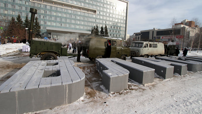 Слово против дела