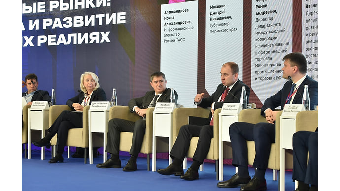 Бронеэкспортеры