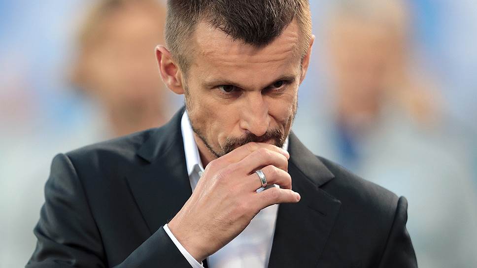 Главный тренер команды "Зенит" Сергей Семак 