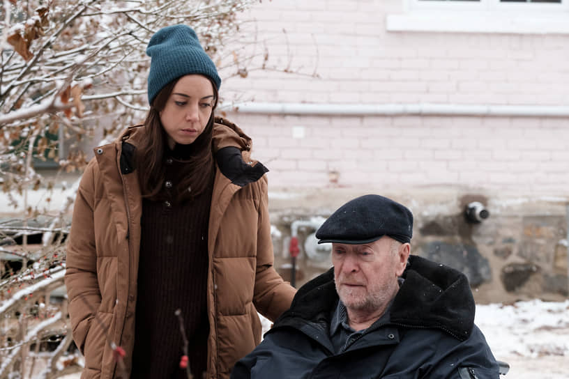 Кадр из фильма "Бестселлер" (Best Sellers), режиссер Лина Росслер, 2020г. 