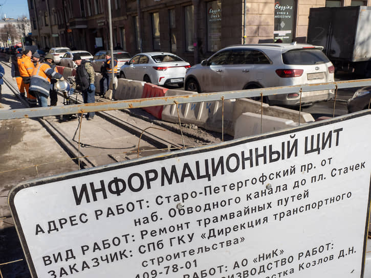 Смольный увеличивает объем ассигнований на ремонт трамвайных путей: с этого года ежегодно в течение трех лет планируется выделять по 4 млрд рублей 
