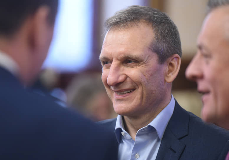 Председатель комитета финансов Роман Марков подчеркнул, что правительство «ставило перед собой планку» выполнить бюджет на уровне 97% и достигло ее 