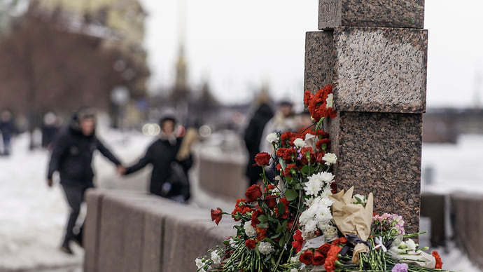 Петербуржцам дали административные аресты из-за действий в годовщину смерти Навального