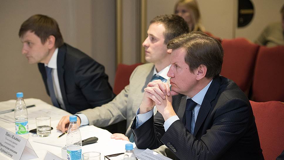 Денис Кучеров, сооснователь информационно-правового ресурса «ЯБанкрот»; Павел Ильиных, руководитель практики разрешения споров Rightmark group; Андрей Ершов, главный редактор газеты «Коммерсантъ» в Санкт-Петербурге